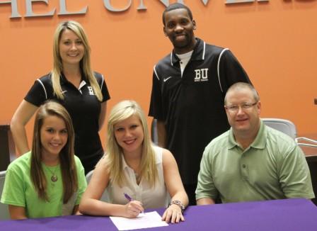 Hannah Patrick Signs with Bethel Dance